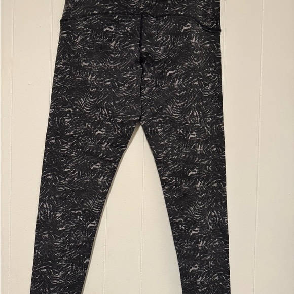 Tuff Athletics Gray Stretchy Athletic Active Workout Leggings Size Medium VGC - Picture 2 of 5